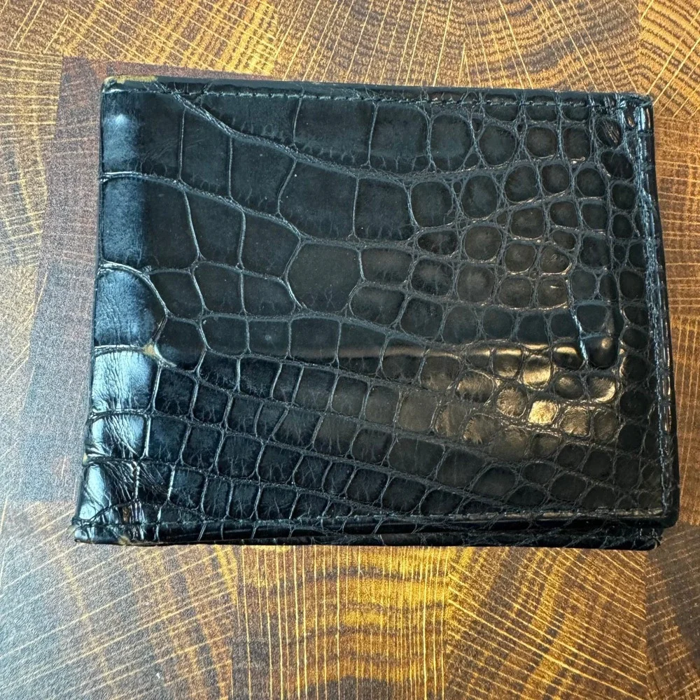 Coach Vintage Black Crocodile Embossed Leather Bifold Wallet Mens 6 Card Slots